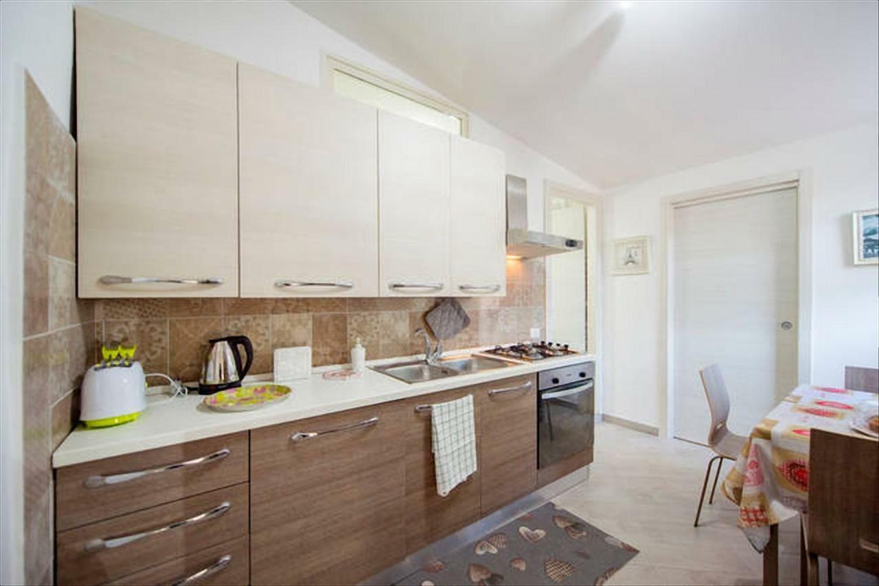 Garden House Apartments In نابولي المظهر الخارجي الصورة